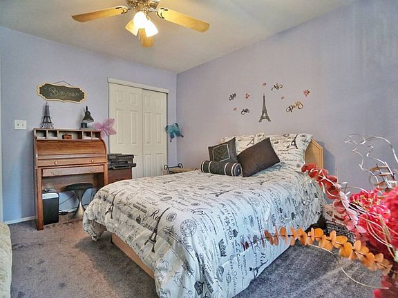5th image of 135 Kiswick St