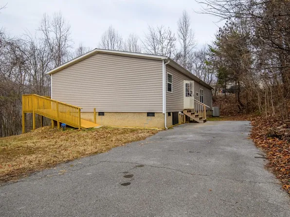 1246 Sussex Rd, Dayton, TN 37321