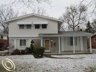1st image of 20080 Brentwood St