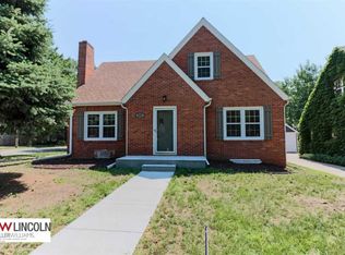 800 S 32nd St, Lincoln, NE 68510