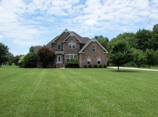 126 Whispering Winds Dr, Manchester, TN 37355