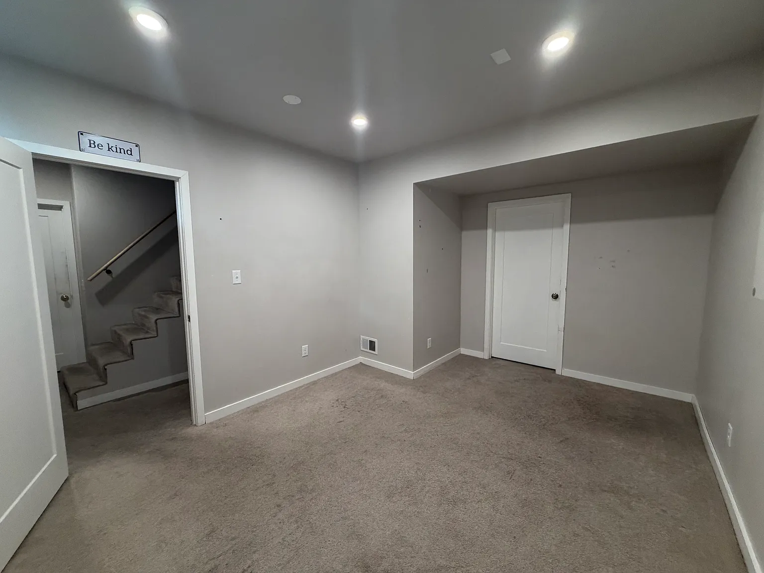 1 bed, $750 — Photo 1