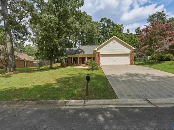 115 Shelley Ln, Florence, AL 35633