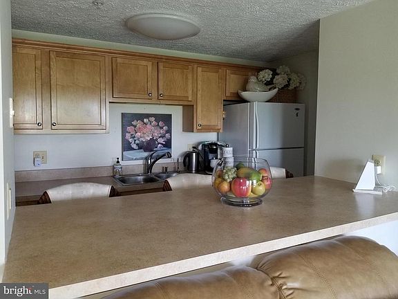 5th image of 301 Palmspring Dr APT 11