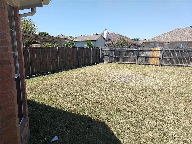 6004 Harwood Crossing Dr — Photo 22