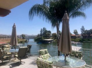 30098 Red Barn Pl, Canyon Lake, CA 92587
