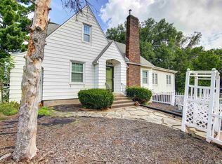 1206 2nd Ave S, Clinton, IA 52732