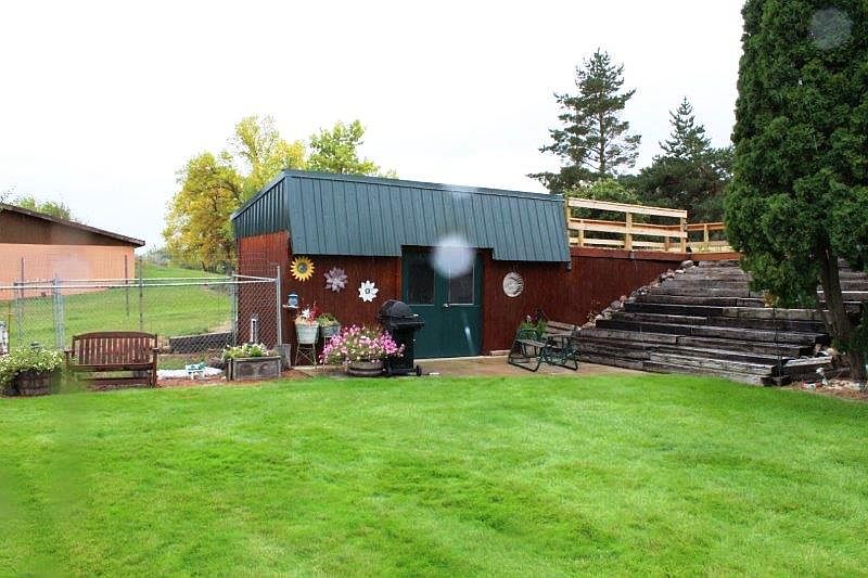 2nd image of 34508 County Road 115