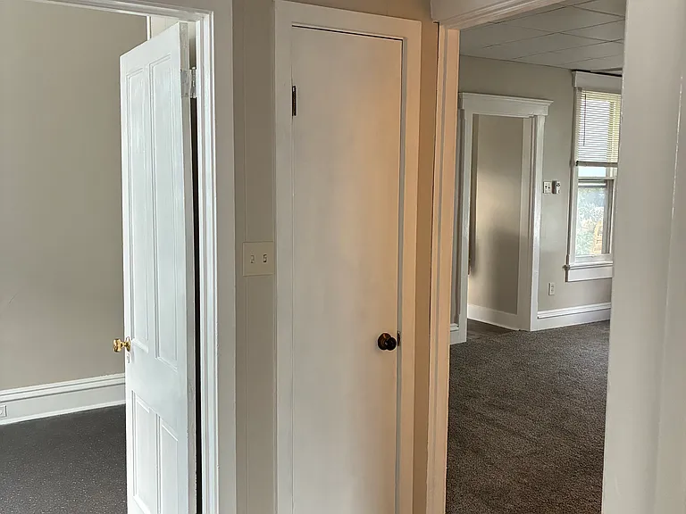 35 W Donegal St #2 — Photo 9
