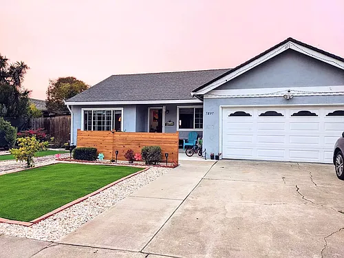 7897 Shorehaven Ave Photo 1