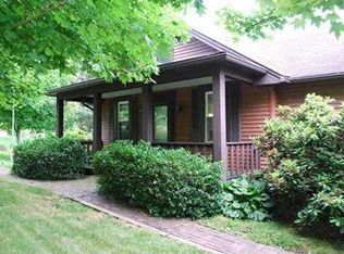 850 Locust Ave, Washington, PA 15301