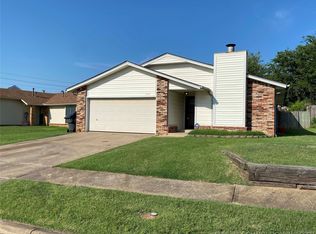 11117 S Nandina Ave, Jenks, OK 74037