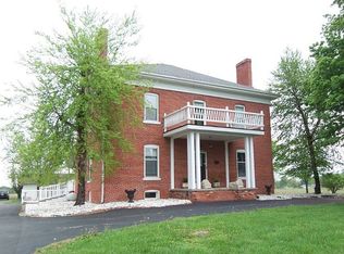 4947 Fosterburg Rd, Alton, IL 62002