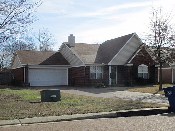 3rd image of 5612 Kentwood Dr