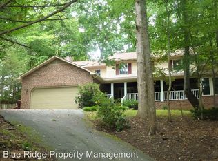 1705 Colonial Ridge Rd, Johnson City, TN 37604