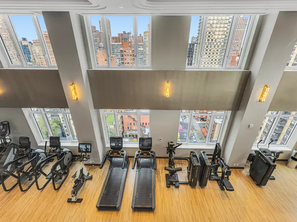 250 East 83rd Street image 6 of 14