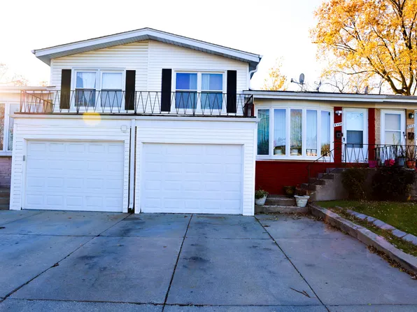 8904 Robin Dr Unit 0, Des Plaines, IL 60016