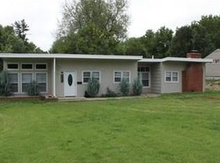 10501 E Sheley Rd, Independence, MO 64052