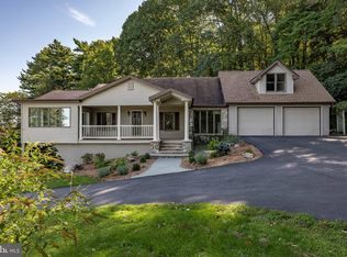 Short Ln, Sugarloaf, PA 18249