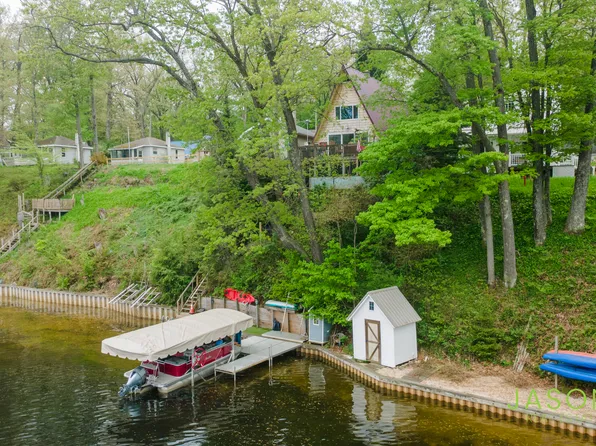 679 W Lincoln Ave, White Cloud, MI 49349