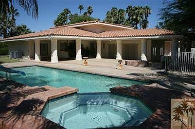 Pool/Spa - Spacious Rear Covered Patio