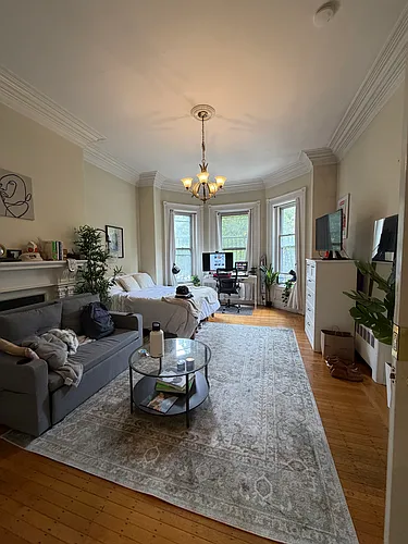 387 Marlborough St Photo 1