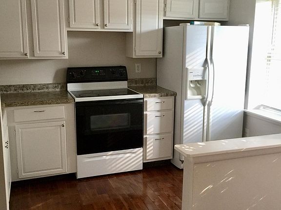 3rd image of 3712 Sudley Ford Ct