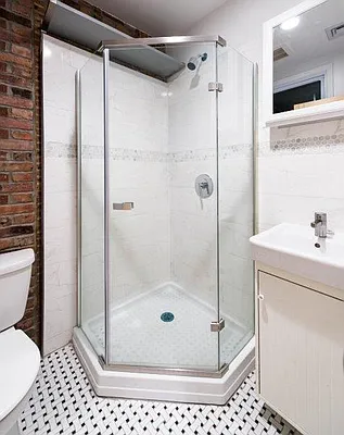 Rented by Nooklyn NYC LLC | media 21