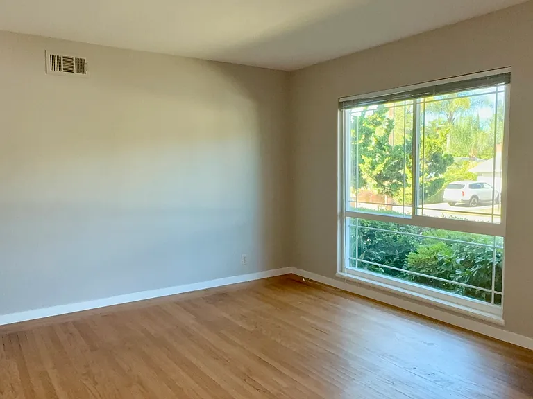 3920 Raap Ave — Photo 5