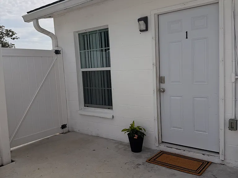 7709 W Hanna Ave — Photo 4