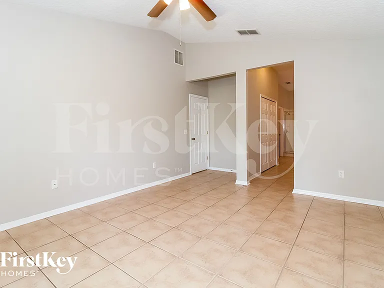 3924 Benson Park Blvd — Photo 3