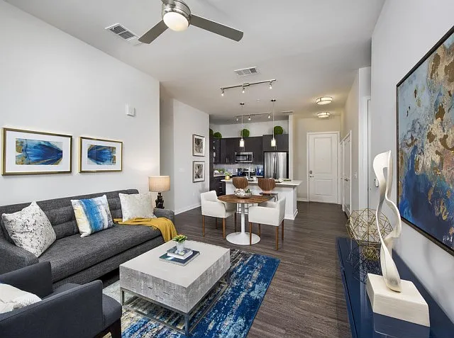 Overture Barrett 55+ Active Adult Apartment Homes — Photo 31