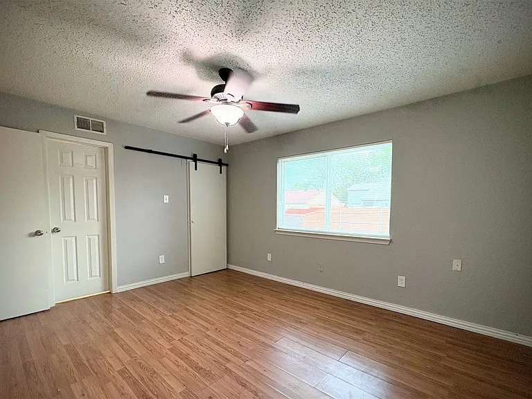 1206 High Valley Dr — Photo 9