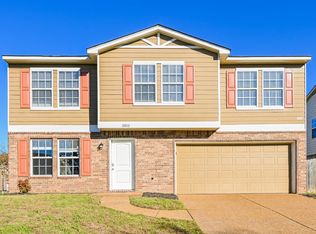10048 Chariden Dr, Cordova, TN 38016