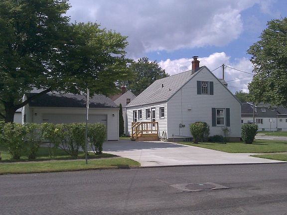 Side street view