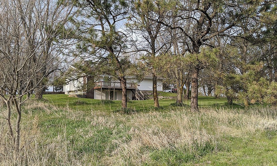 2nd image of 14707 Country Ln