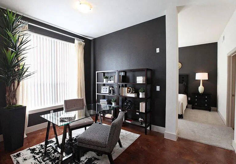Sawyer Heights Lofts — Photo 12