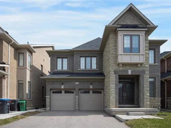 5 Ezra Cres, Brampton, ON L7A 5A6