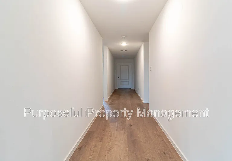 9609 NW 123rd St — Photo 15