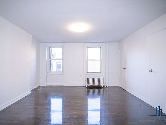 2nd image of 123 Mulberry St #6A