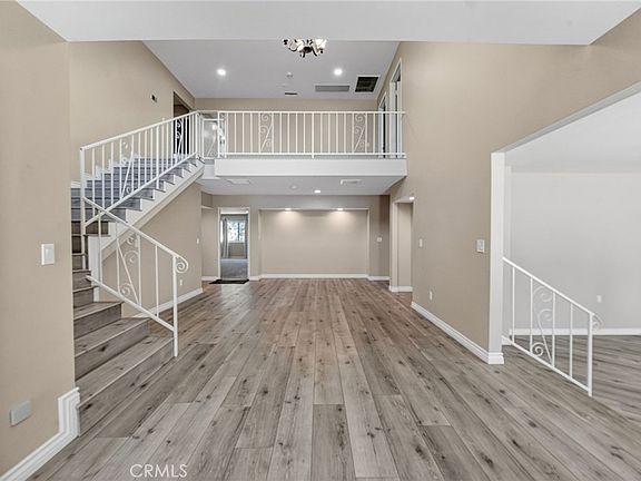 3rd image of 1175 Dunlap Dr