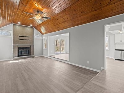 10009 E 56th Ter, Raytown, MO, 64133