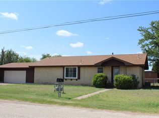 801 S 1st St E, Haskell, TX 79521