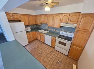 41688 Bedford Dr, Canton, MI 48187