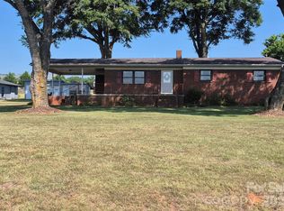 1267 Howards Creek Mill Rd, Vale, NC 28168