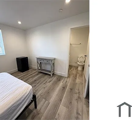 1 bed, 210 sqft, $1,400 — Photo 4