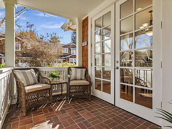 5th image of 128 Naramore Ln