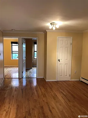 Rented by Oxford Property Group | media 4