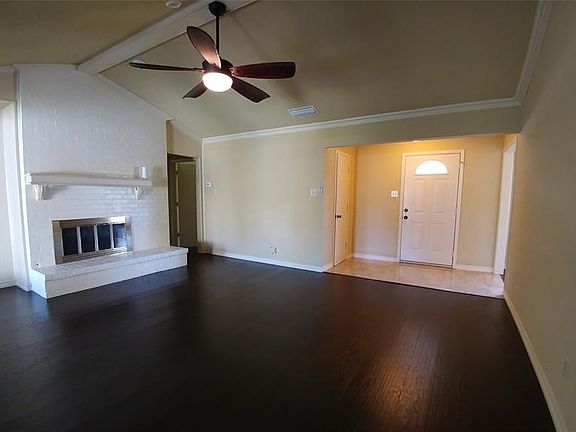 2nd image of 1218 Woodland Park Dr