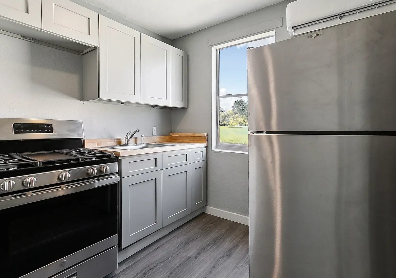 Studio for Rent! — Photo 3